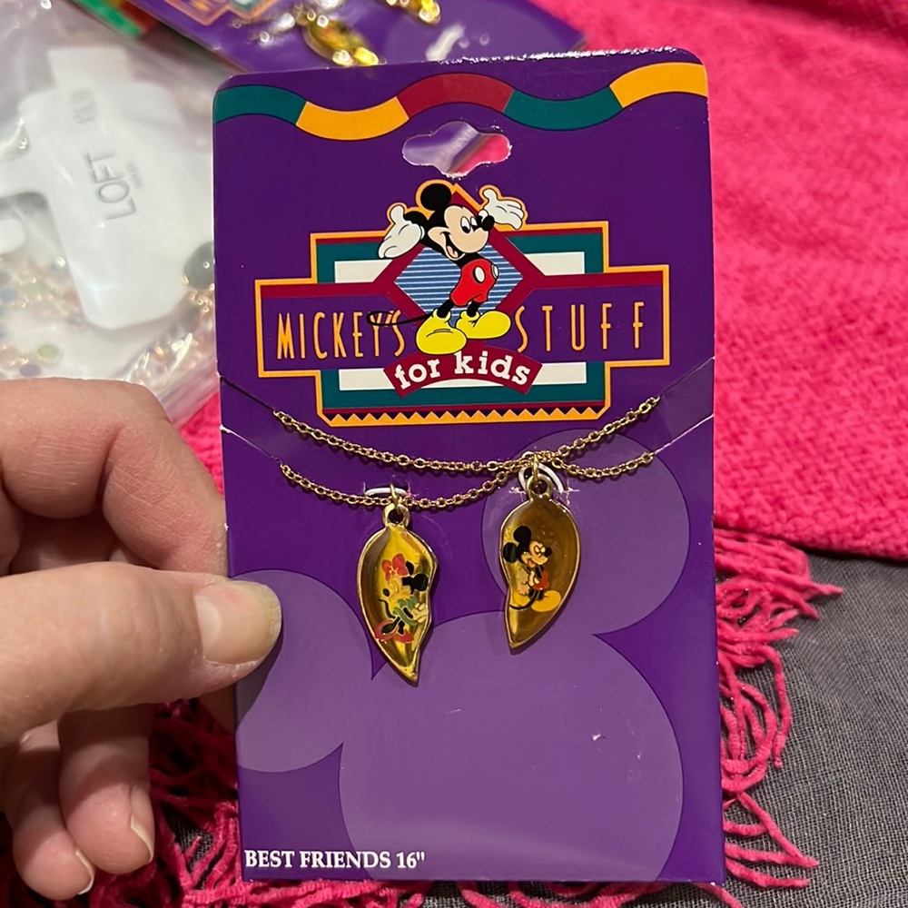 NWT Disney Best Friends Necklace Mickey Minnie Vintage